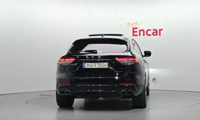 Maserati Levante 2019, 63988 км, за 28928.03 USD - фото 4