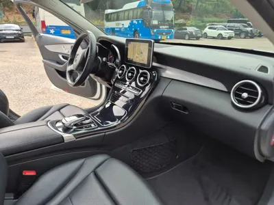 Mercedes-Benz C-Class 2015, 185000 км, за 6478.06 USD - фото 8