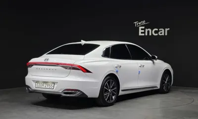 Hyundai Grandeur 2020, 119442 км, за 12052.12 USD