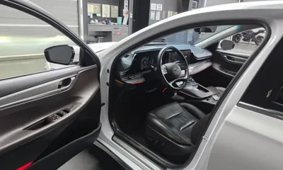 Hyundai Grandeur 2020, 119442 км, за 12052.12 USD - фото 10