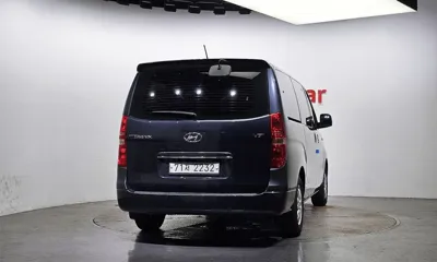Hyundai Starex 2017, 129492 км, за 7415.92 USD