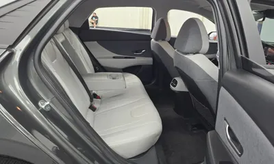 Hyundai Avante 2021, 26018 км, за 11567.96 USD - фото 11