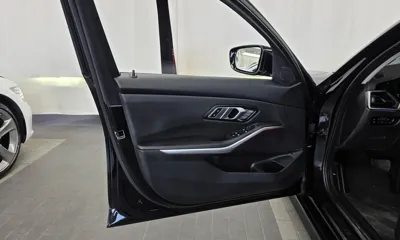 BMW 3-Series 2021, 98117 км, за 15944.6 USD - фото 24