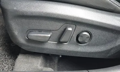 Kia Niro 2018, 83451 км, за 9576.55 USD - фото 31