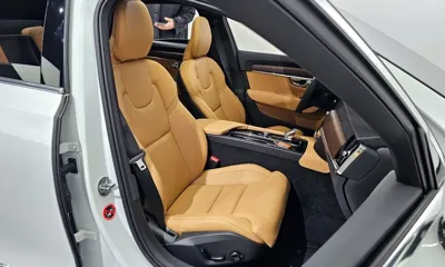 Volvo S90 2024, 6208 км, за 36455.58 USD - фото 12