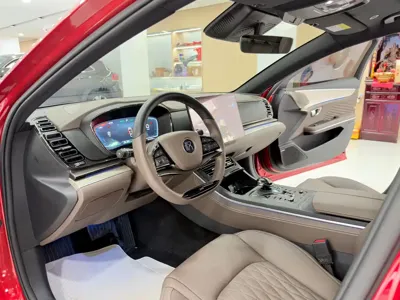 BYD Han 2023, 50000 км, за 14704.79 USD