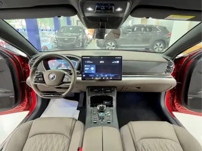 BYD Han 2023, 50000 км, за 14704.79 USD