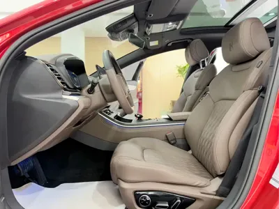 BYD Han 2023, 50000 км, за 14704.79 USD - фото 10