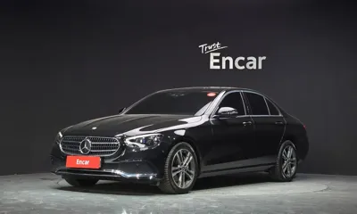 Mercedes-Benz E-Class · 2022 год