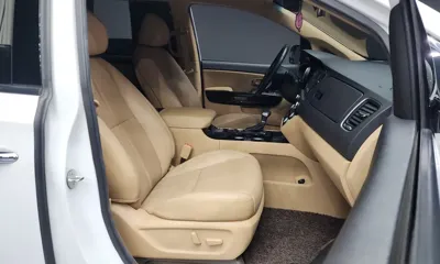 Kia Canival 2019, 80612 км, за 16377.27 USD - фото 11