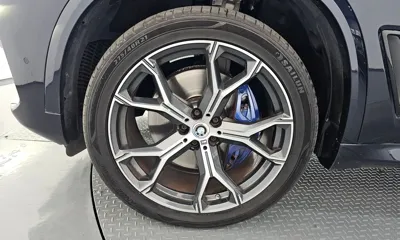 BMW X5 2022, 62453 км, за 42011.29 USD