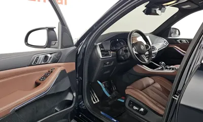 BMW X5 2022, 62453 км, за 42011.29 USD - фото 10
