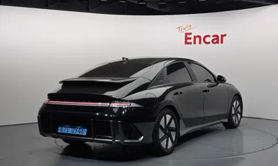 Hyundai Ioniq6 2023, 93812 км, за 16771.76 USD