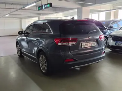 Kia Sorento 2015, 247000 км, за 4225.44 USD
