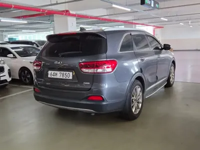 Kia Sorento 2015, 247000 км, за 4225.44 USD