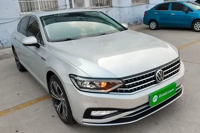 Volkswagen Magotan 2020, 85300 км, за 16022 USD