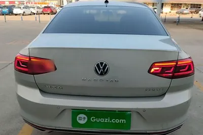 Volkswagen Magotan 2020, 85300 км, за 16022 USD
