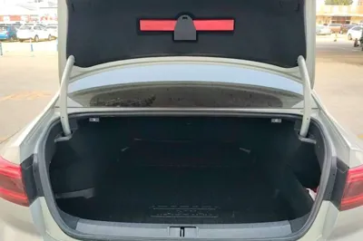 Volkswagen Magotan 2020, 85300 км, за 16022 USD - фото 22