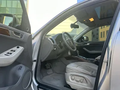 Audi Q5 2013, 150000 км, за 5811.5 USD