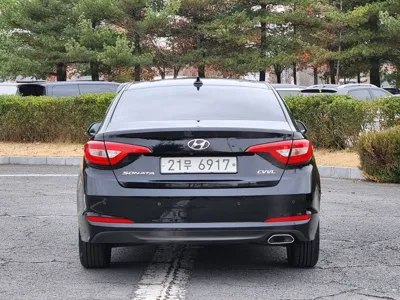 Hyundai Sonata 2016, 169000 км, за 4426.82 USD