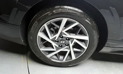 Hyundai Grandeur 2023, 120893 км, за 17583.07 USD