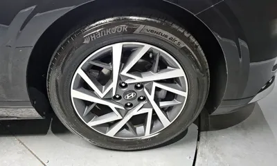 Hyundai Grandeur 2023, 120893 км, за 17583.07 USD - фото 21