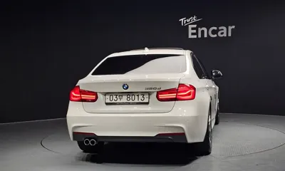 BMW 3-Series 2018, 116210 км, за 13022.22 USD
