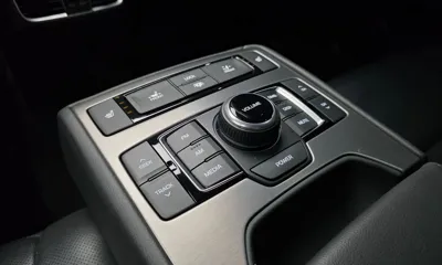 Hyundai Genesis 2016, 137994 км, за 7053.65 USD - фото 19