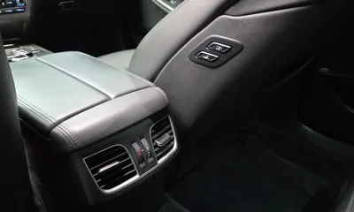 Hyundai Genesis 2016, 137994 км, за 7053.65 USD - фото 20