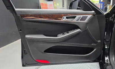 Hyundai Genesis 2016, 137994 км, за 7053.65 USD - фото 24