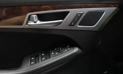 Hyundai Genesis 2016, 137994 км, за 7053.65 USD - фото 29