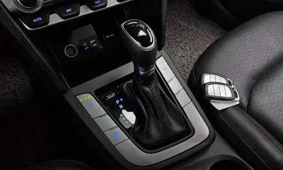 Hyundai Avante 2019, 75576 км, за 8391.89 USD - фото 9
