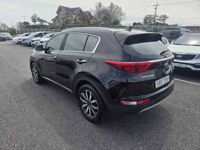 Kia Sportage 2018, 83000 км, за 9780.75 USD - фото 6