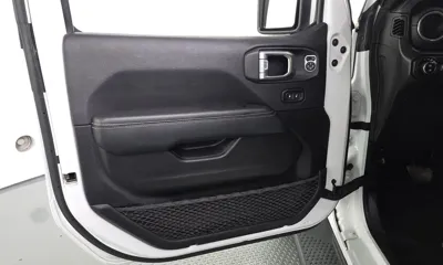 Jeep Wrangler 2022, 77517 км, за 25027.62 USD - фото 24