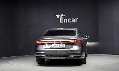 Audi A7 2022, 60672 км, за 27504.27 USD