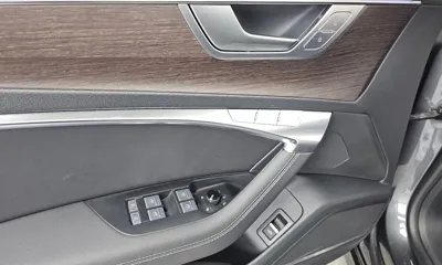 Audi A7 2022, 60672 км, за 27296.43 USD - фото 28