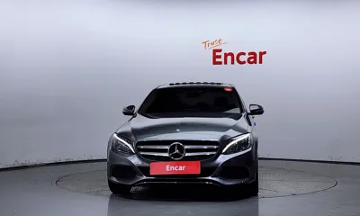 Mercedes-Benz C-Class 2018, 20173 км, за 16225.15 USD