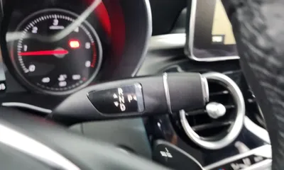 Mercedes-Benz C-Class 2018, 20173 км, за 16225.15 USD - фото 9