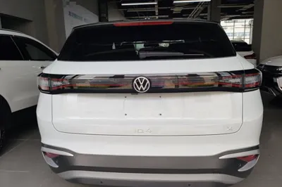 Volkswagen ID.4 X 2023, 76400 км, за 14741 USD