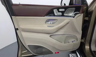 Mercedes-Benz GLS-Class 2023, 58745 км, за 118512.68 USD - фото 24