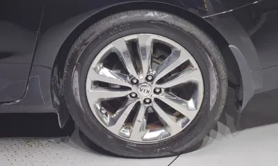 Kia Canival 2016, 115098 км, за 8072.78 USD