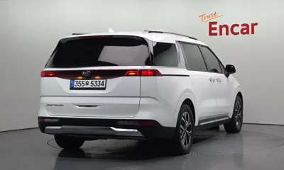 Kia Canival 2021, 50176 км, за 18218.89 USD