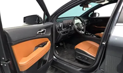 Kia Sportage 2023, 41766 км, за 22427.35 USD - фото 10