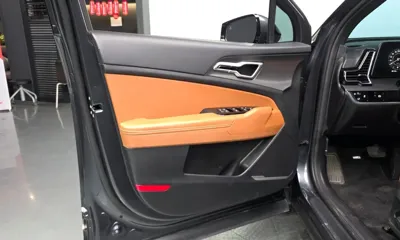Kia Sportage 2023, 41766 км, за 22427.35 USD - фото 24