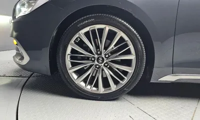 Hyundai Grandeur 2019, 99757 км, за 10792.36 USD