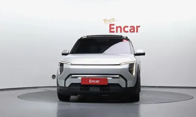 Kia EV3 2025, 54288 км, за 23442.07 USD