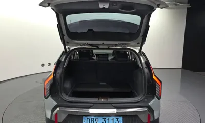 Kia EV3 2025, 54288 км, за 23442.07 USD - фото 20