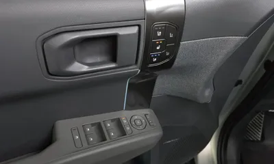 Kia EV3 2025, 54288 км, за 23442.07 USD - фото 32