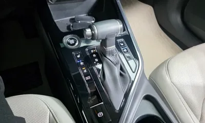 Kia Niro 2022, 116504 км, за 14201.96 USD - фото 9