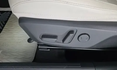Kia Niro 2022, 116504 км, за 14201.96 USD - фото 31